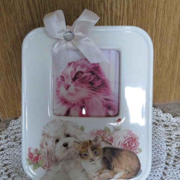 Ceramic PHOTO Frame CAT/DOG 4.75 x 4x.25" PIC 2x2" (K34) - Picture 1 of 4